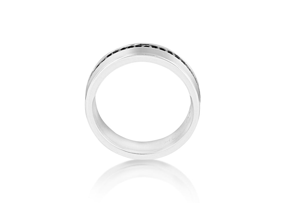 Hoxton London Men's Sterling Silver Black Sapphire Set Ring