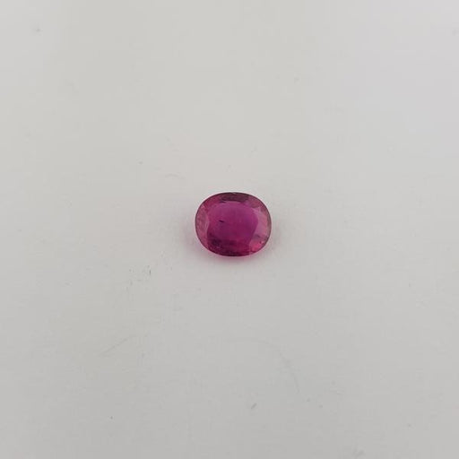 0.94ct Oval Faceted Ruby 6.7x5.7x2.4mm - Dynagem 
