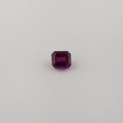 0.77ct Octagon Cut Ruby 4.9x4.4mm - Dynagem 
