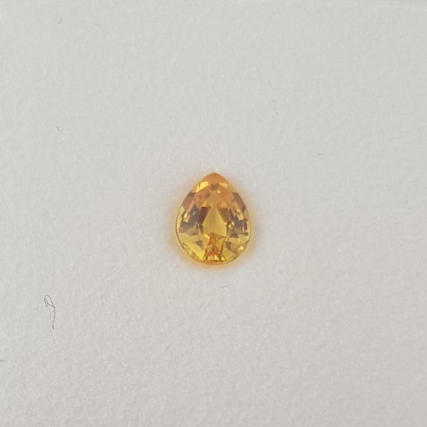 0.39ct Pear Shape Yellow Sapphire 4.9x3.9mm - Dynagem 
